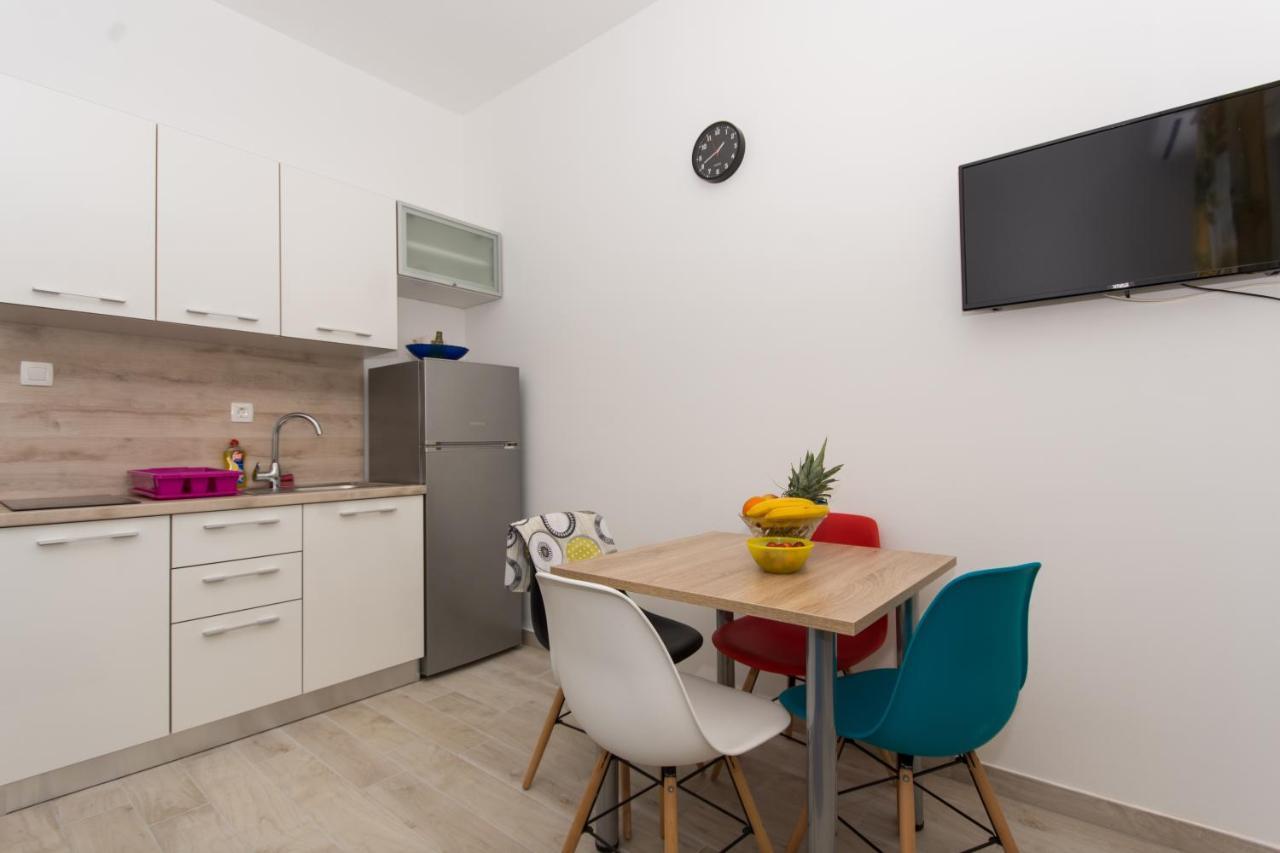 Apartments Ploka Okrug Gornji Ngoại thất bức ảnh