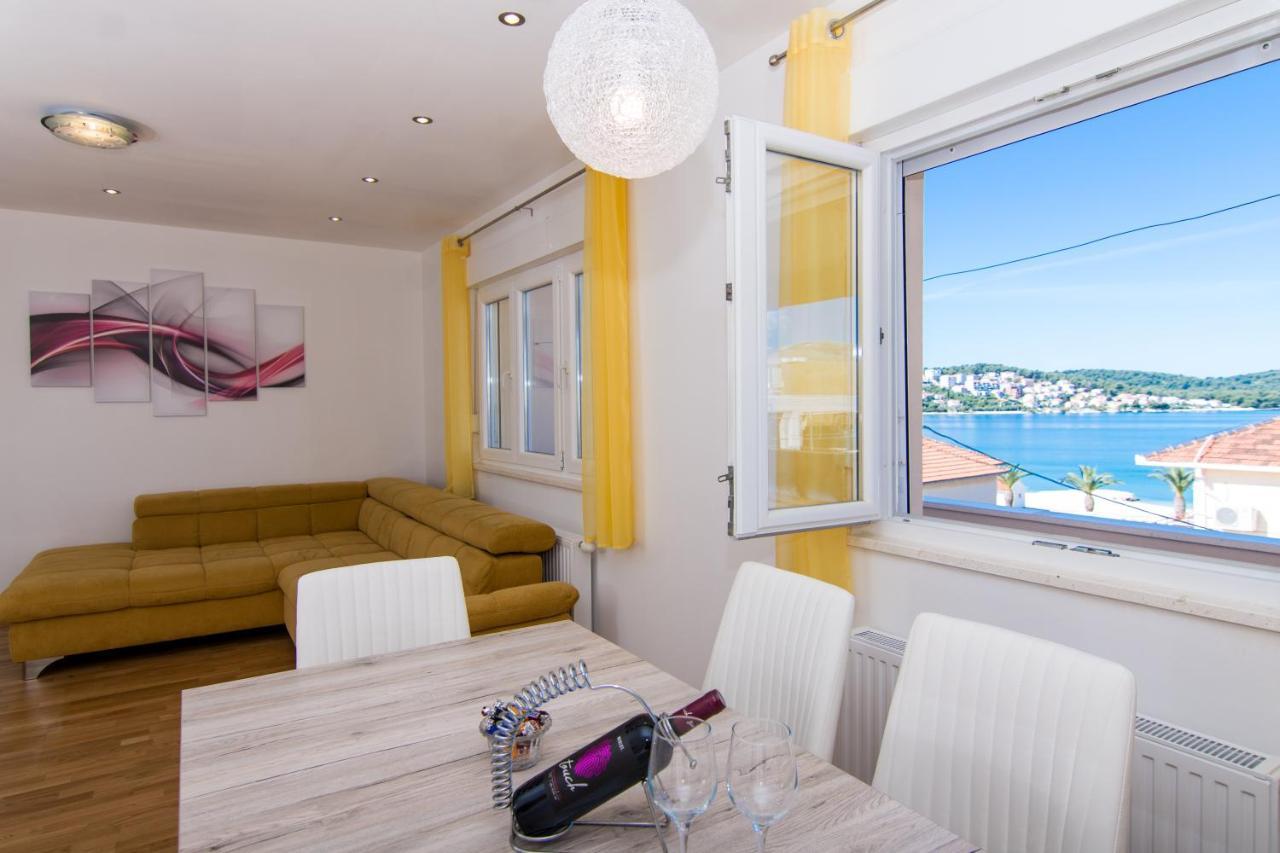 Apartments Ploka Okrug Gornji Ngoại thất bức ảnh