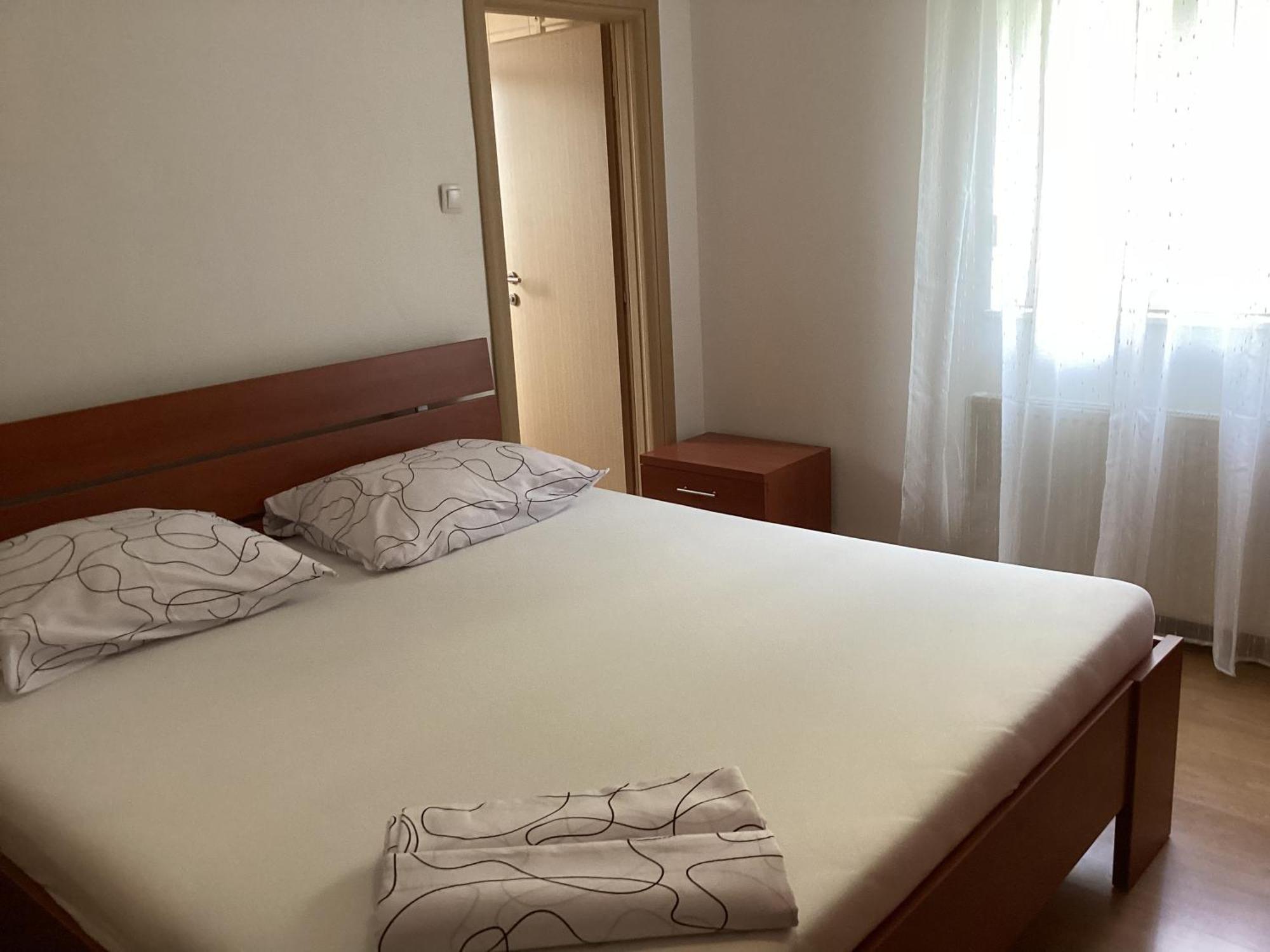Apartments Ploka Okrug Gornji Ngoại thất bức ảnh